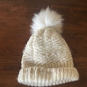 Beanie Winter Hat Cream & White